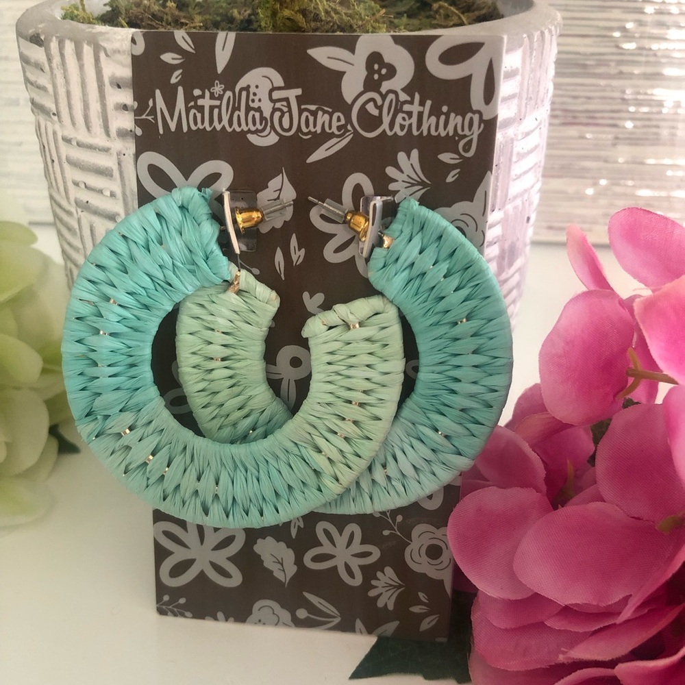 ☀️Jewelry 2 for $20☀️ Matilda Jane Pretty Palace Raffia Earrings